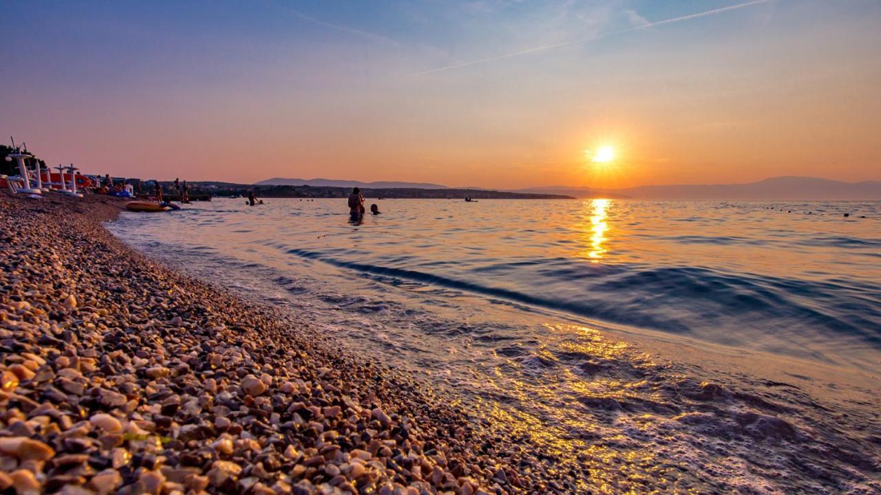 Sunset Suite Malinska Bagian luar foto
